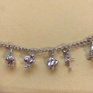 Child’s bracelet 5 1/2”